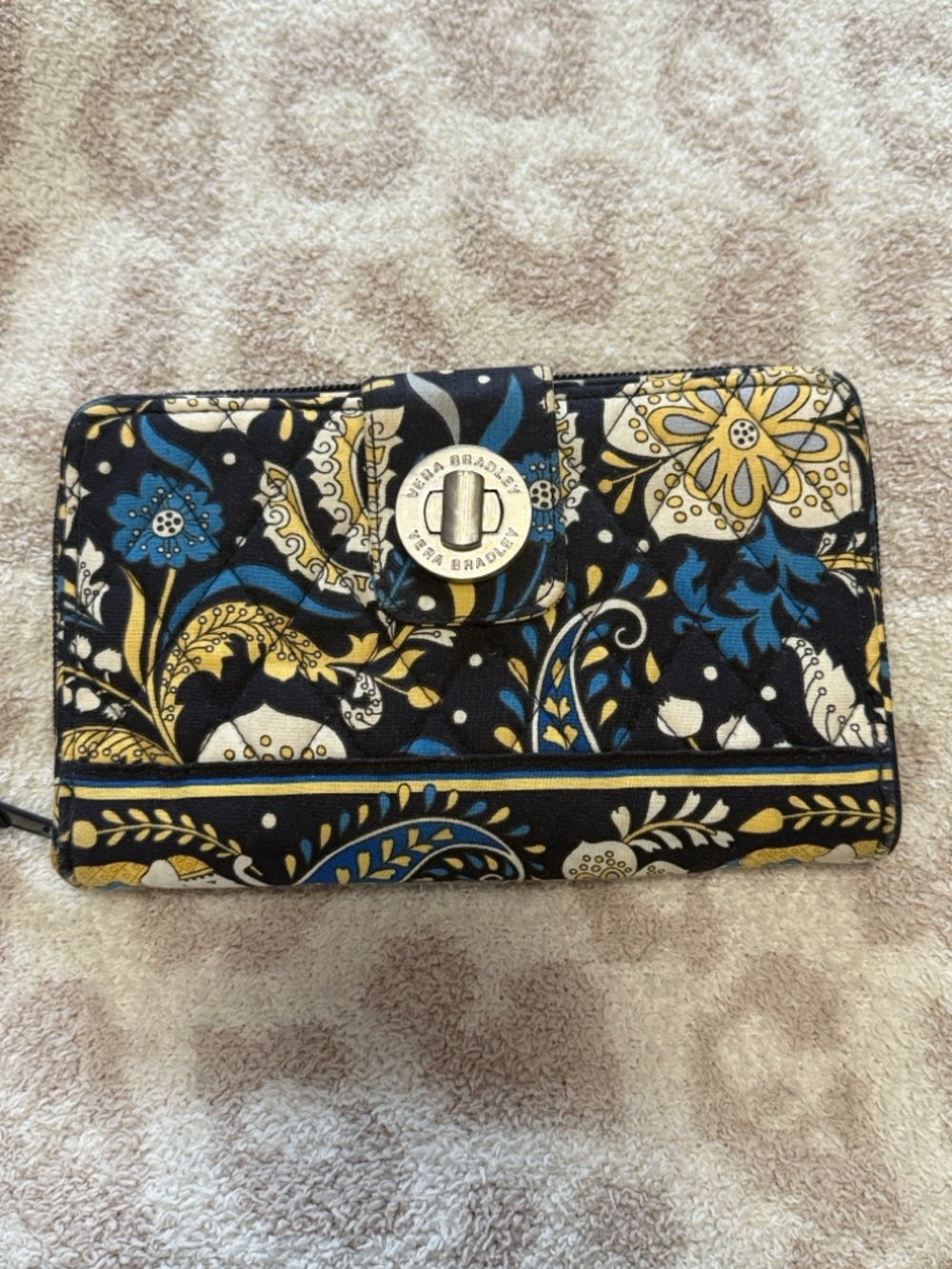 Vera Bradley Ellie Blue Zip Wallet